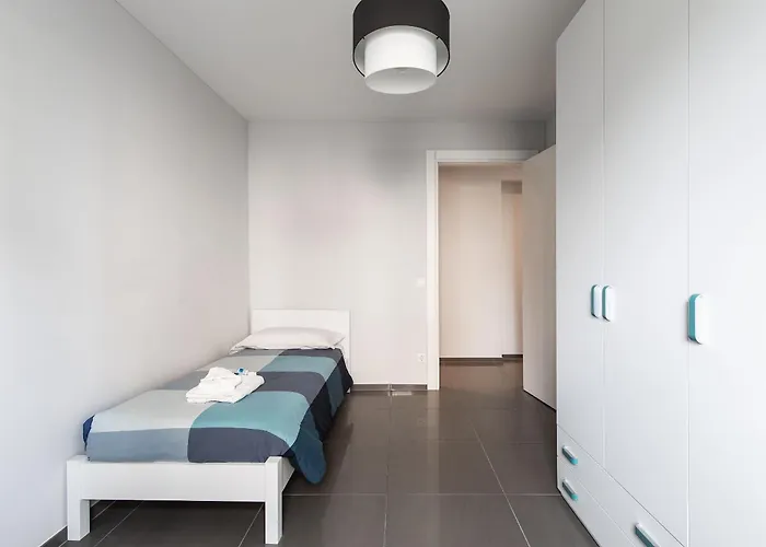 Maraini 35 By Quokka 360 - Strategic Location Near Station